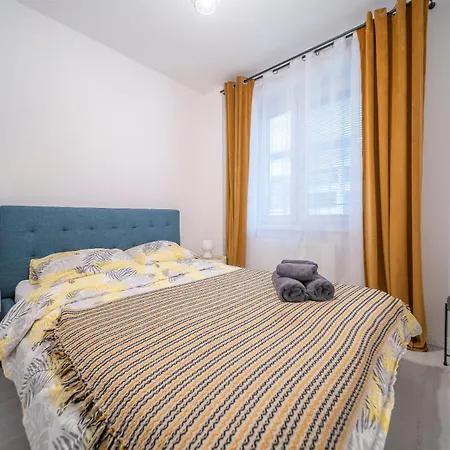 Stylowy Blue Self Check In 24h Appartamento Breslavia